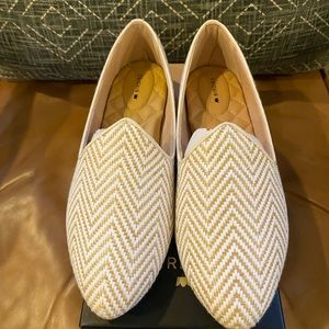 Birdies Chai Chevron NWT Size 10 Heron